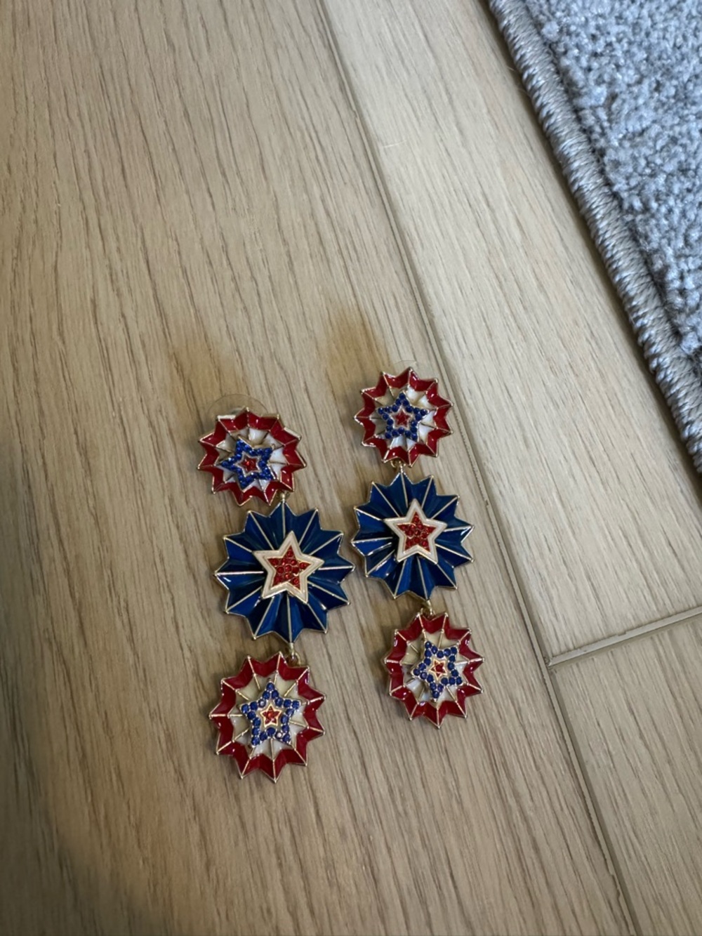 Patriotic Starburst Drop Earrings - Red, White & Blue